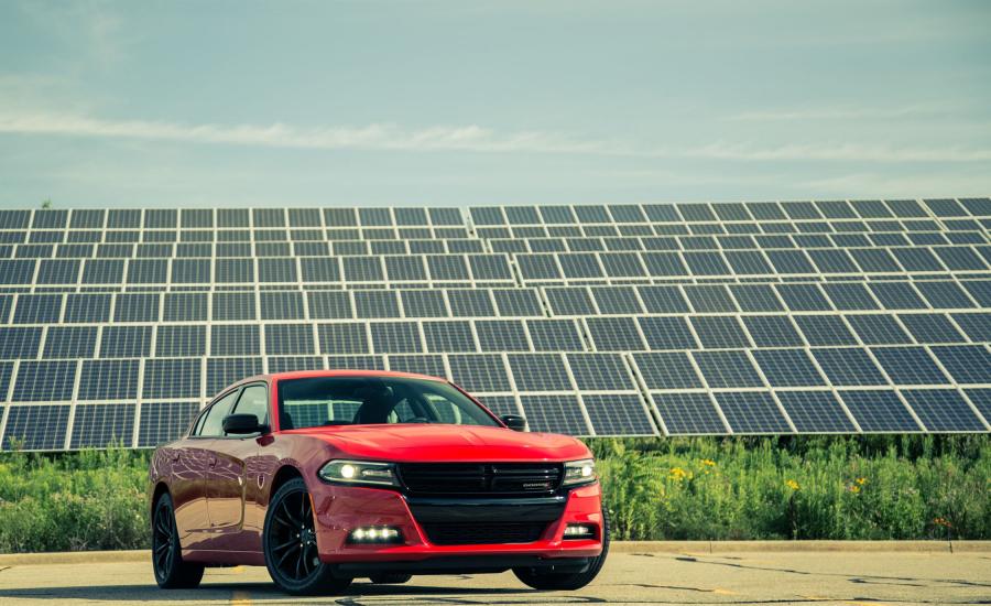  Dodge Charger SXT Blacktop 2016 года  (фото 10 из 12)